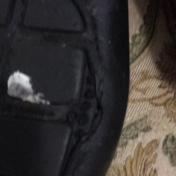 Authentic used LV men leather shoes - Picture 9 of 12